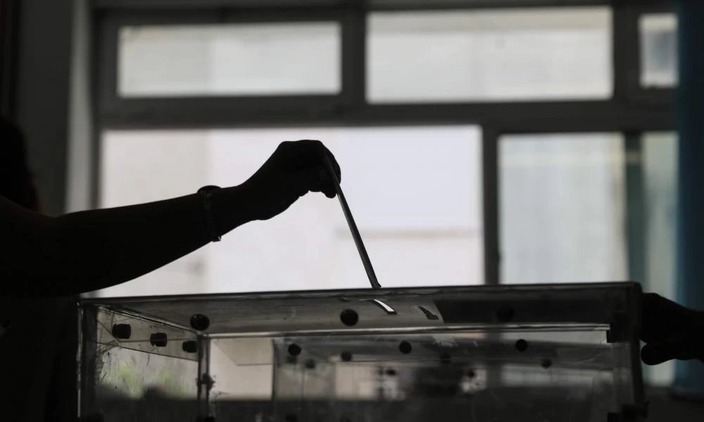 Γερμανία: Οι δημοσκοπήσεις δείχνουν σαφές προβάδισμα των Σοσιαλδημοκρατών